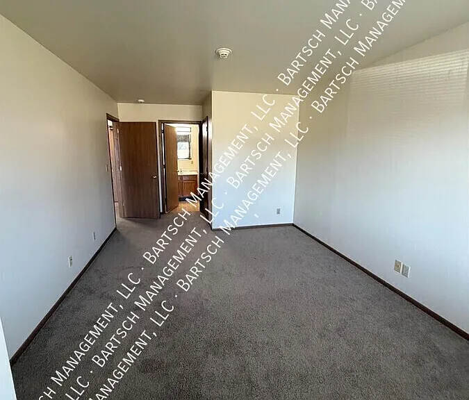 4909 W Edgerton Ave #114 — Photo 5