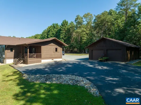 6033 Amicus Rd, Ruckersville, VA 22968