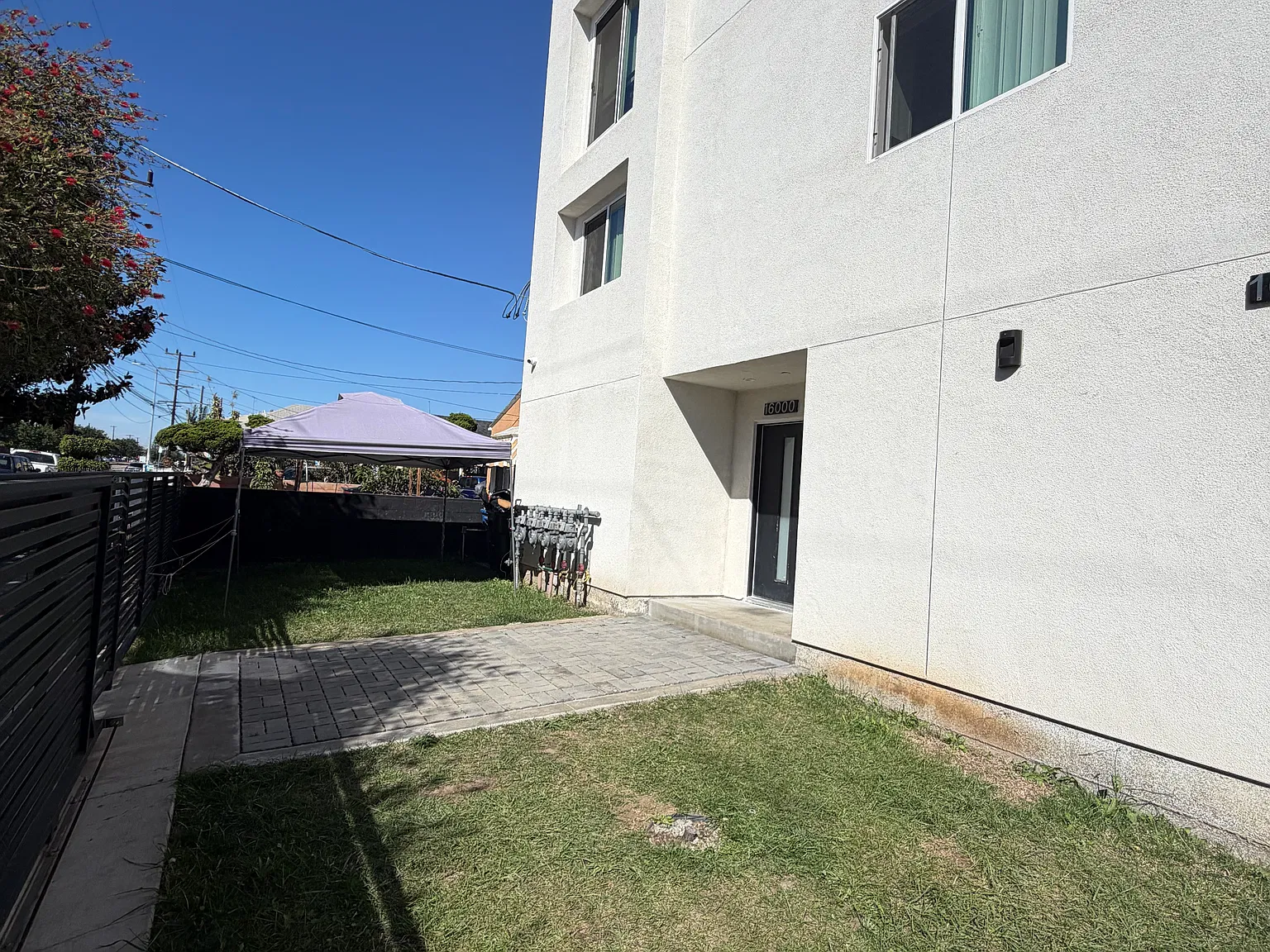 4 bed, 1700 sqft, $3,850 — Photo 2