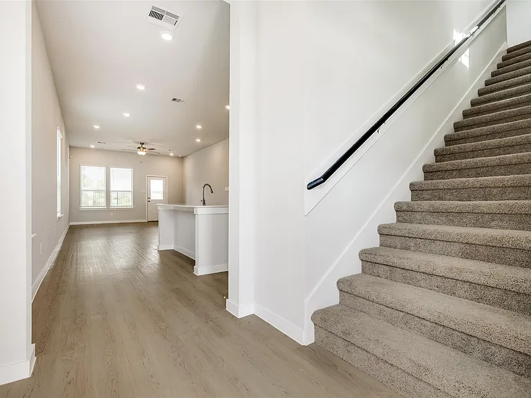 12534 Nueces River Dr — Photo 5