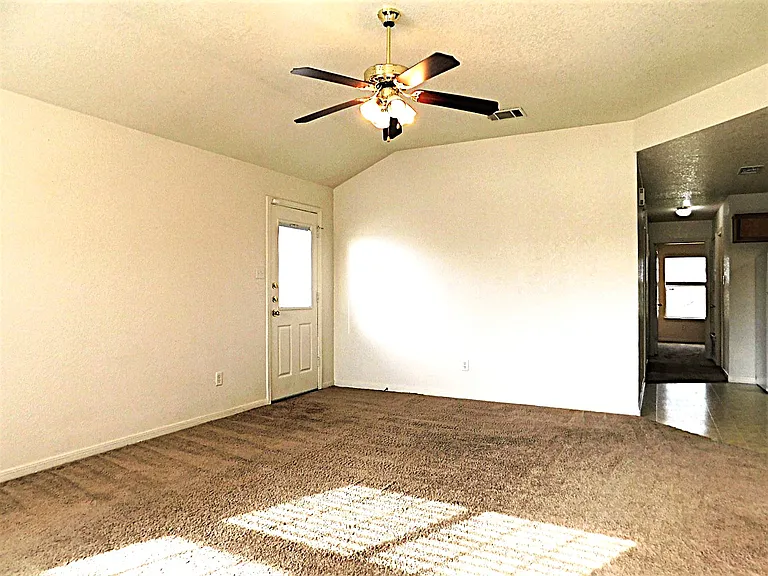 3305 Alicante Ct #A — Photo 3