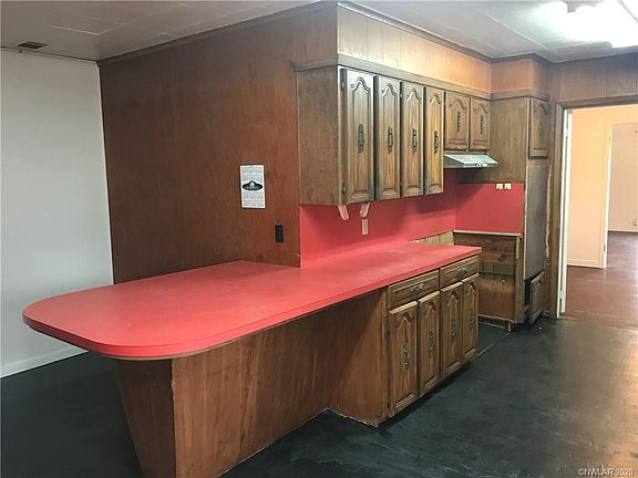 4th image of 2844 Bibb St