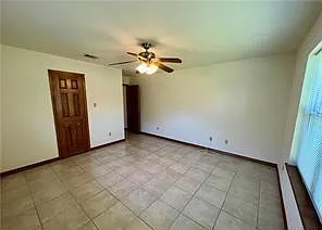 1482 Savannah Pr — Photo 14