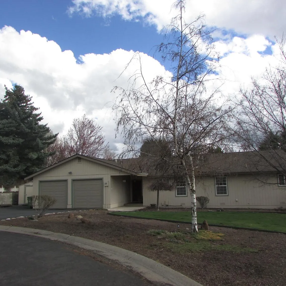 6734 Cottage Ave photo 1
