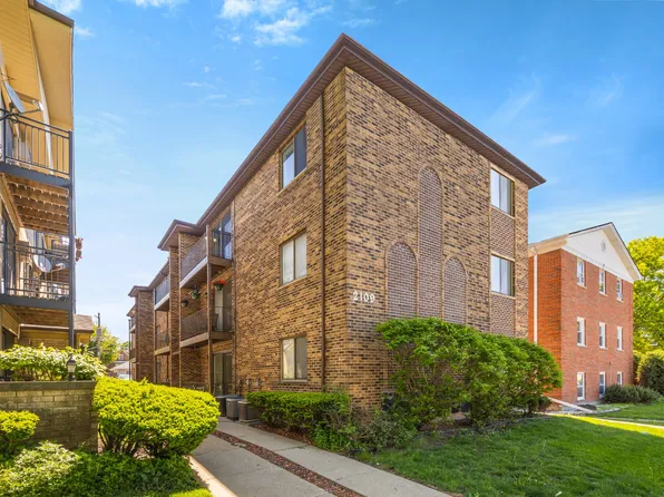 2109 N Harlem Ave APT 3A, Chicago, IL 60707