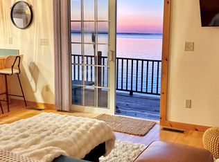 2811 Georgia Shore Rd, Saint Albans, VT 05478