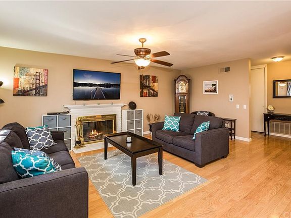 5th image of 413 Robinhood Ln