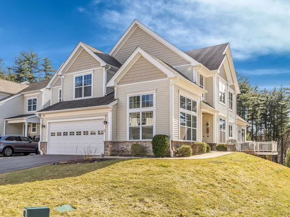 69 Ridgewood Drive #69, Middlebury, CT 06762