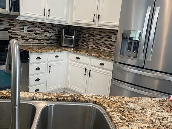 3rd image of 2824 Escala Cir