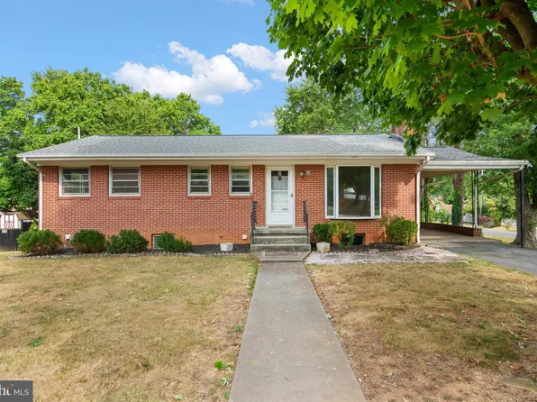 400 Fox Dr, Winchester, VA 22601