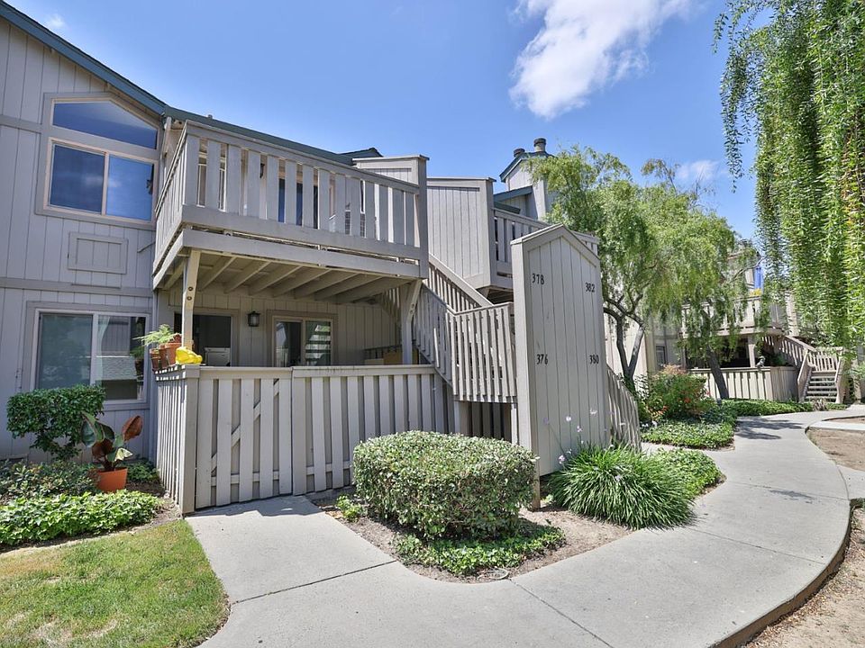 1st image of 378 Coyote Creek Cir