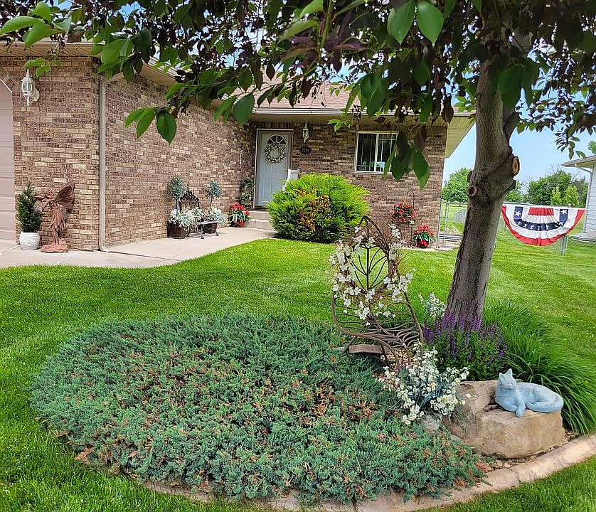 PRICE REDUCED!  NO HOA FEES 