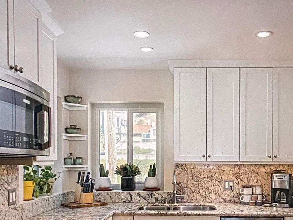 1st image of 2558 Coburn Ln