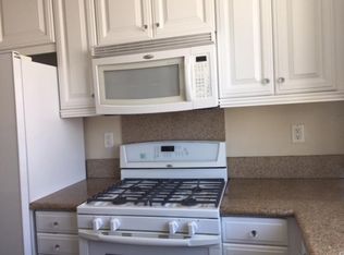 215 7th St, Oxnard, CA 93030