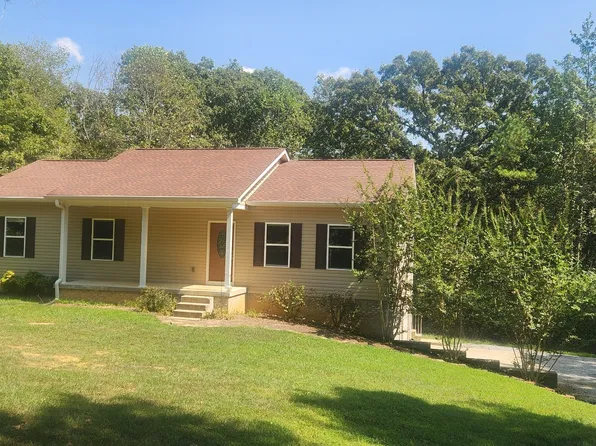 6336 Hickory Dr, Centerville, TN 37033