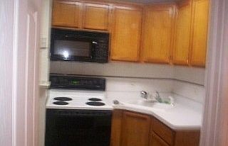 2nd image of 4207 W 95th St APT 2C
