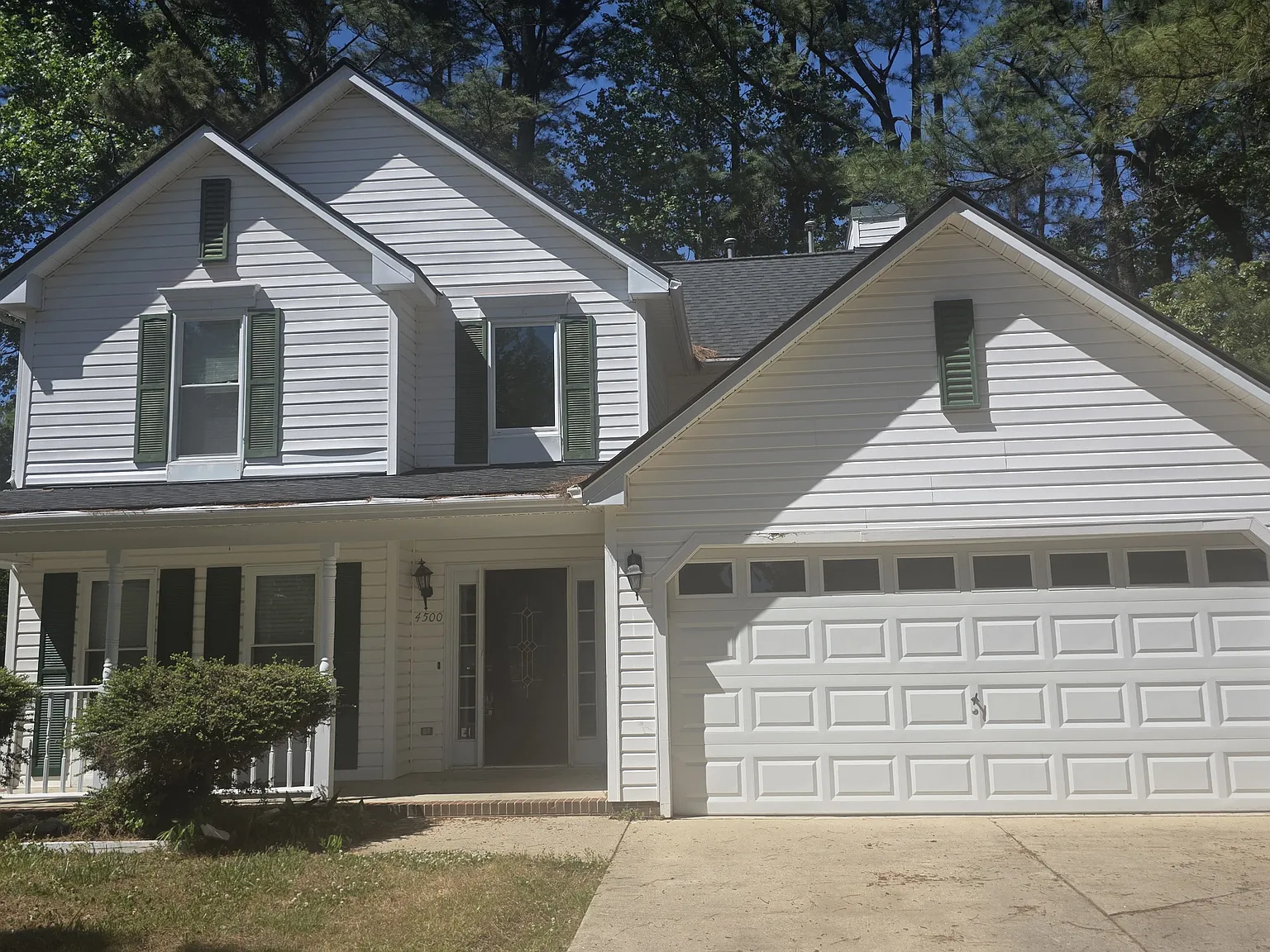 3 bed, 1817 sqft, $2,350 — Photo 1