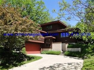 6818 Harvest Hill Rd, Madison, WI 53717