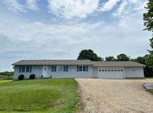 1201 Hidden Valley Dr, Varna, IL 61375