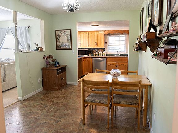 5th image of 239 Wooldridge Ln