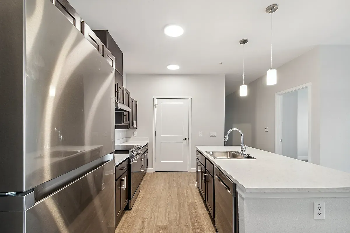 Sunland Flats — Photo 2