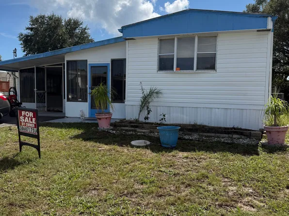 583 S Greenway Dr, Port Orange, FL 32127
