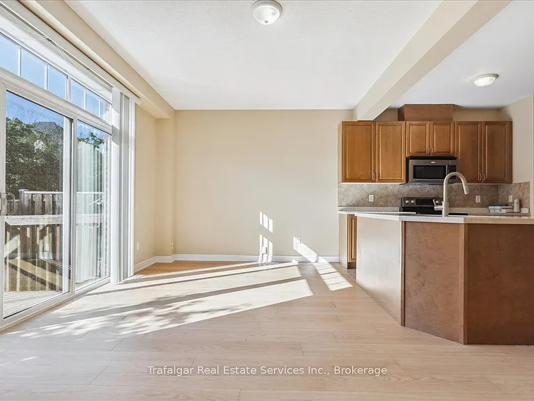 2089 Tovell Dr — Photo 10