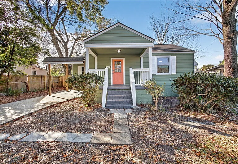 1919 Greenwood St — Photo 5