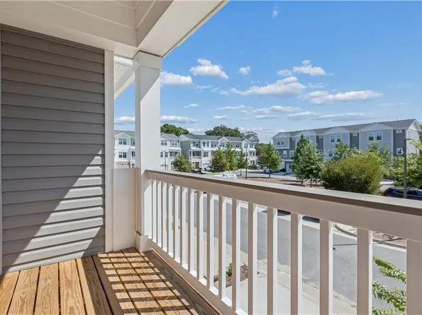 4317 Pinter Ln, Norfolk, VA 23518