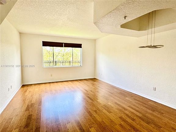 4th image of 771 SW 148th Ave APT 1313
