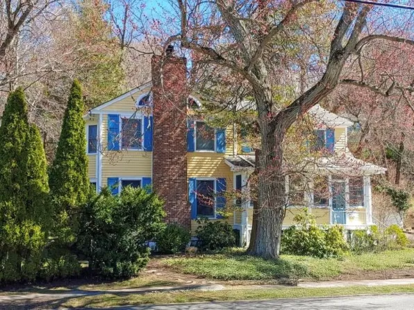 82 Rosedale Avenue, Hastings-on-Hudson, NY 10706