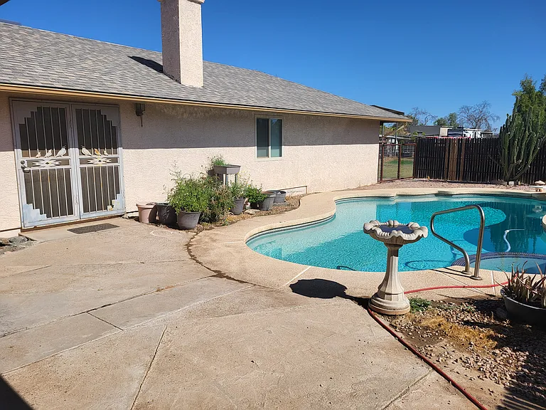 18514 E Cloud Rd — Photo 8