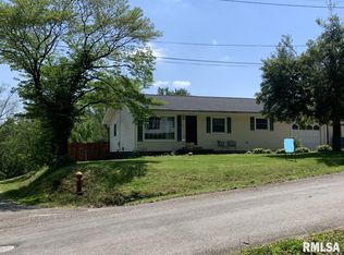 104 E Union St, Jonesboro, IL 62952