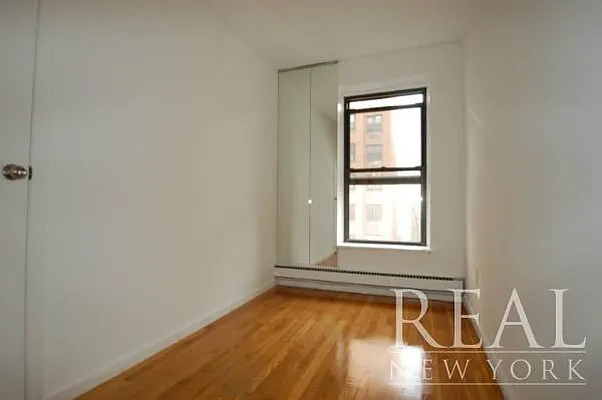 Rented by REAL New York | media 19