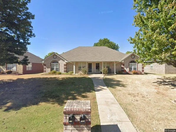 1209 Jeannie Ln, Muskogee, OK 74403