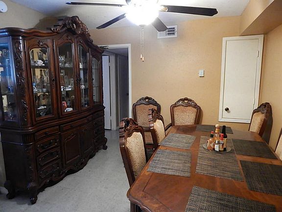 5th image of 7200 Clarewood Dr Unit 8-805