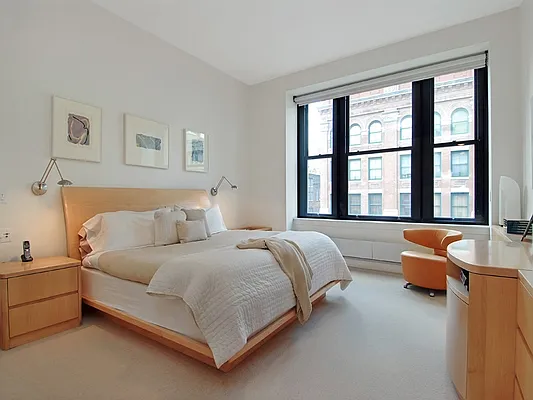 Sold by Sotheby's International Realty | media 43