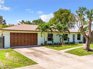 2427 SW 44th Ter, Fort Lauderdale, FL 33317