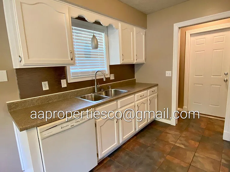 3620 S Holiday Ave — Photo 14