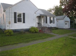 302 Lyncourt Dr, Syracuse, NY 13208