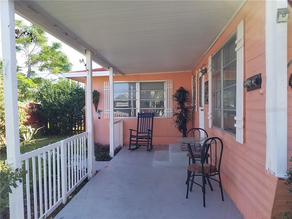 1st image of 1820 Hess Dr