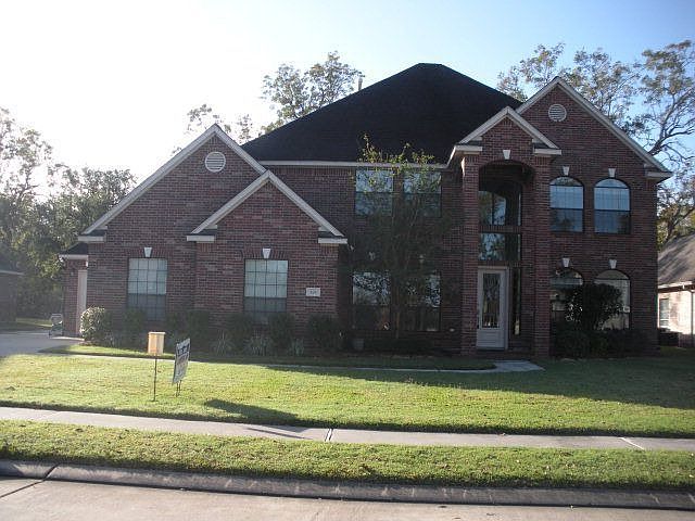 1st image of 126 Pearl Dr
