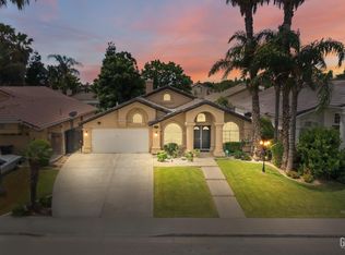 10409 Heather Valley Dr, Bakersfield, CA 93312