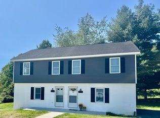 2911 Cara Ct, Blacksburg, VA 24060