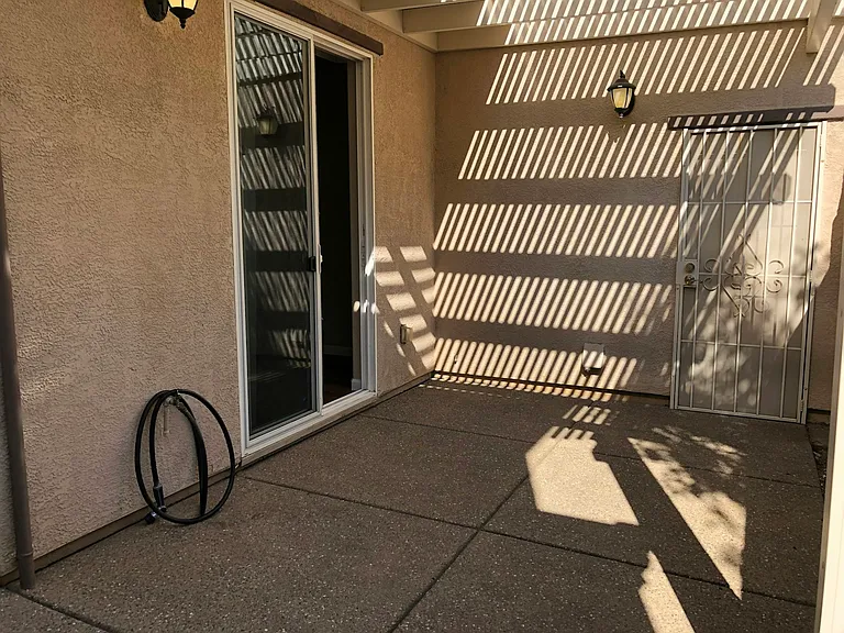 70 Chambord Way — Photo 10
