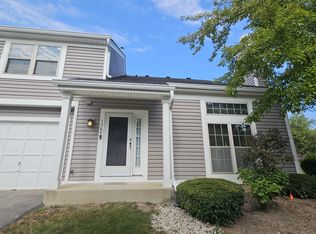 1368 N Knollwood Dr, Palatine, IL 60067