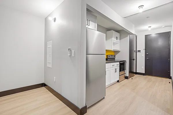 Rented by Reavis | media 23