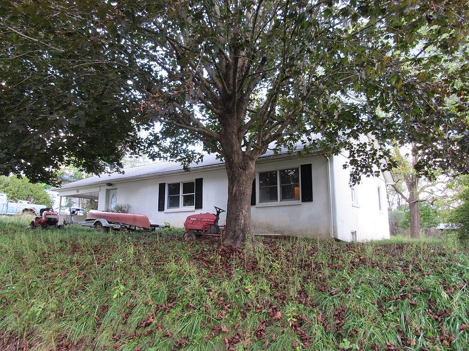 1st image of 525 S Main St