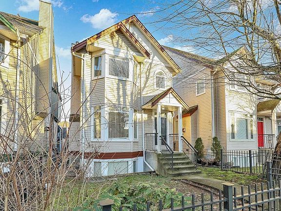 3rd image of 6626 Hampton Blvd E