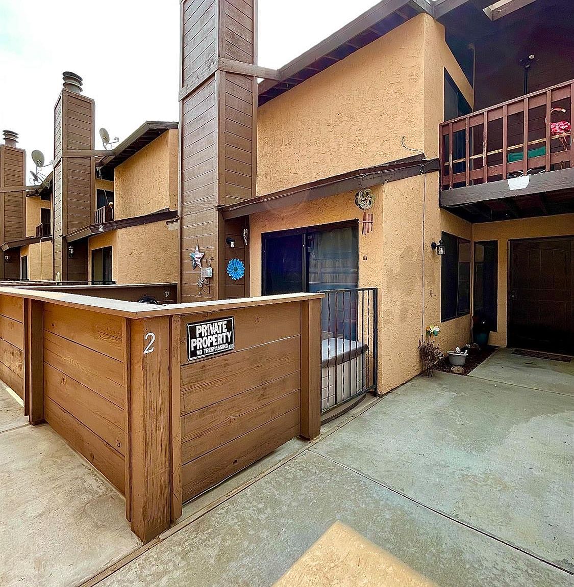 4400 Isla Verde St APT 2, Bakersfield, CA 93301 | Zillow